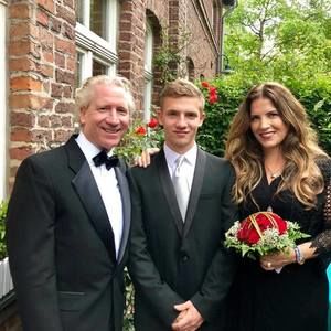 Meet your Posher, Clayton